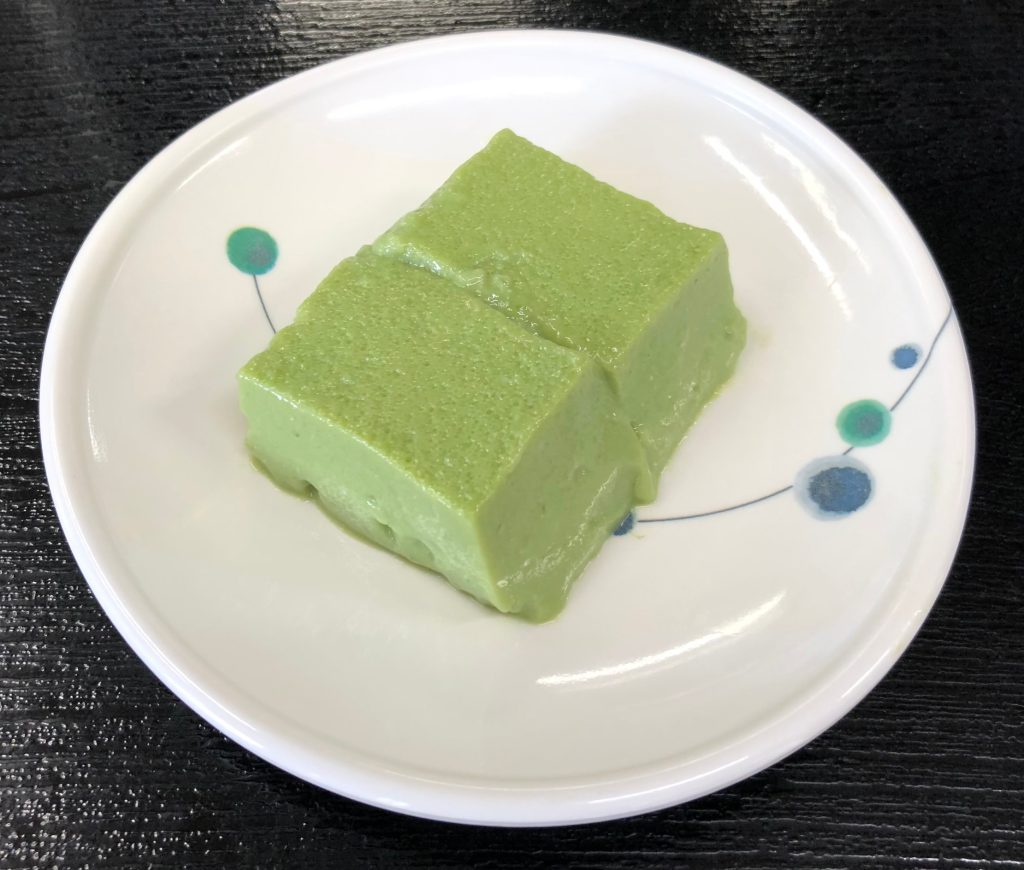 7月21日木曜日　きょうのおやつは、抹茶豆腐ゼリーでした。