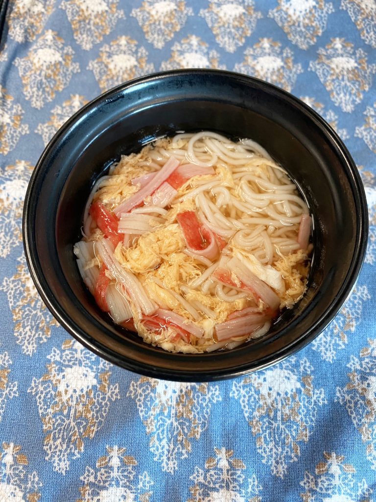 1月31日火曜日　きょうのおやつは、かきたまそうめんでした。