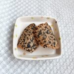 5月10日水曜日　きょうのおやつは、ごまごまクッキーでした。