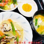 3月31日月曜日　きょうのお昼ごはんは、肉豆腐・焼きのり和え・ブロッコリーのかにかまあん・みそ汁・くだものでした。